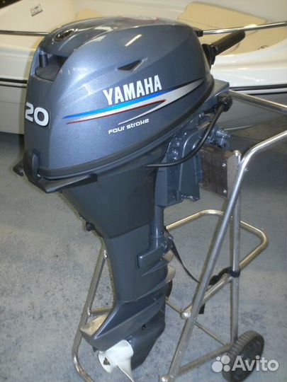 Лодочный мотор Yamaha F20В витринный