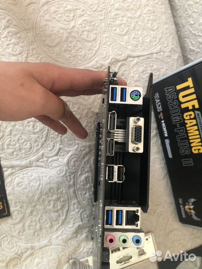 Материнская плата с процессором