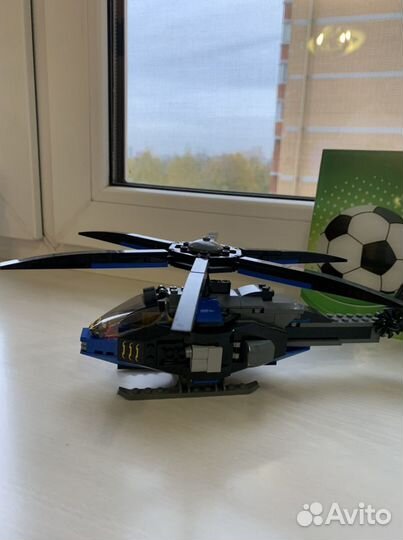 Lego вертолет