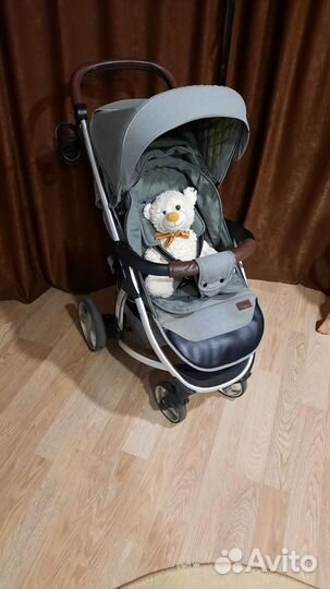 Продам прогулочную коляску carrello Vista