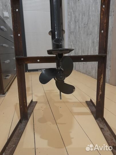 Лодочный мотор