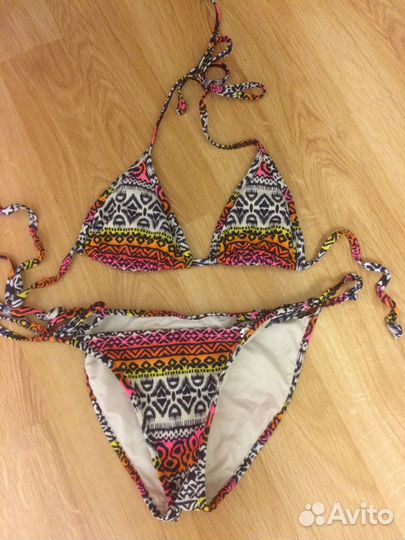 Купальники на девушку 38-42 р