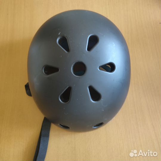 Детский шлем защитный Reaction