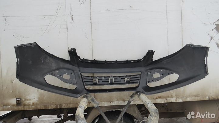 Бампер передний Ford Kuga с 2013 года