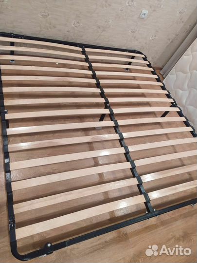 Кровать двухспальная 180 200