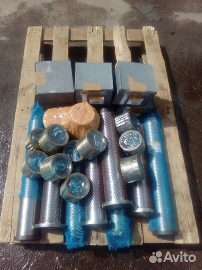 Втулка ковш Hitachi zx470lch-3