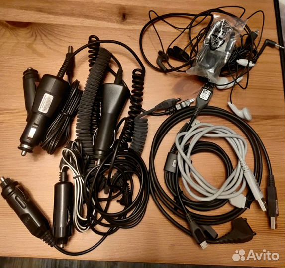 Зарядные устройства, блоки питания, кабели разные
