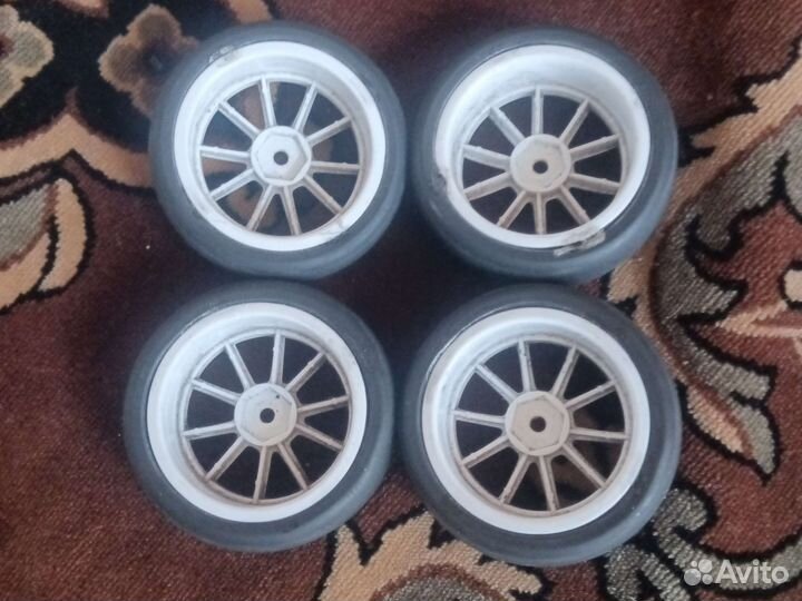 Колёса для радиоуправляемой машины