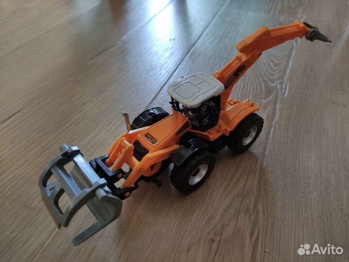 Модели тракторов и строительной техники