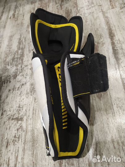 Взрослые щитки CCM Tacks 9060 14