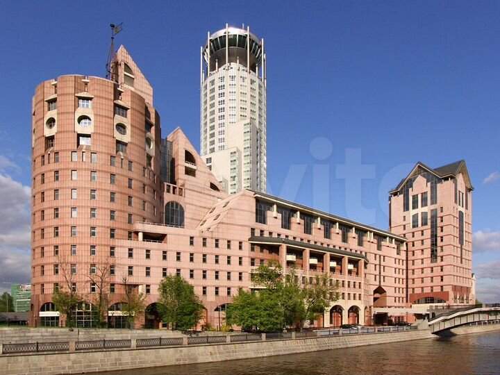 Сдам офисное помещение, 748 м²