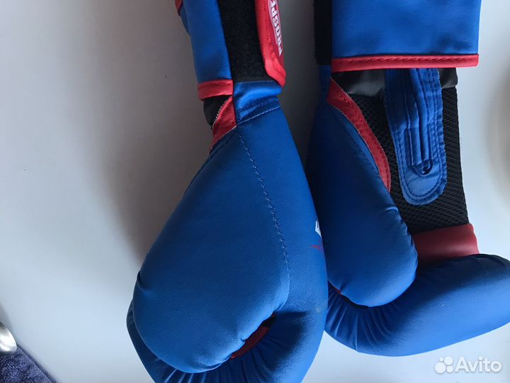 Боксерские перчатки детские 8 oz