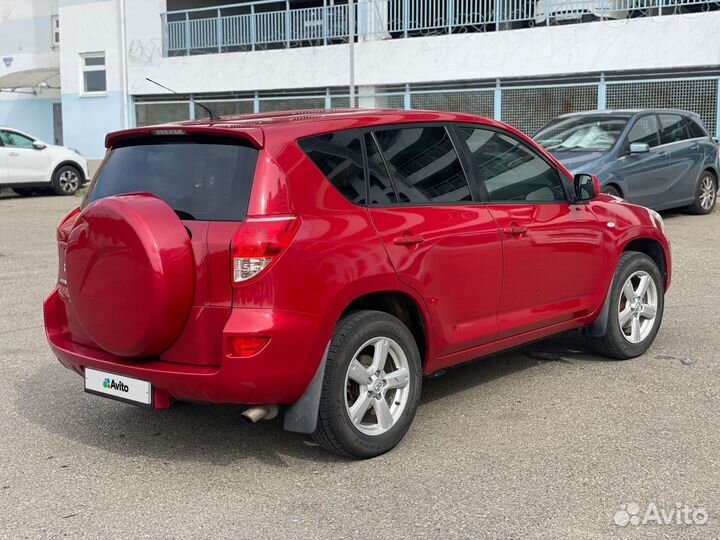 Toyota RAV4 2 AT, 2007, 260 000 км