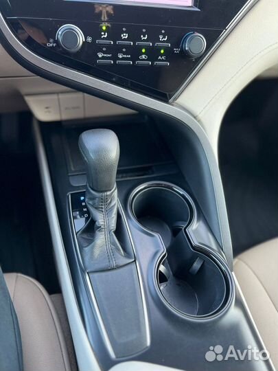 Toyota Camry 2.5 AT, 2019, 53 000 км