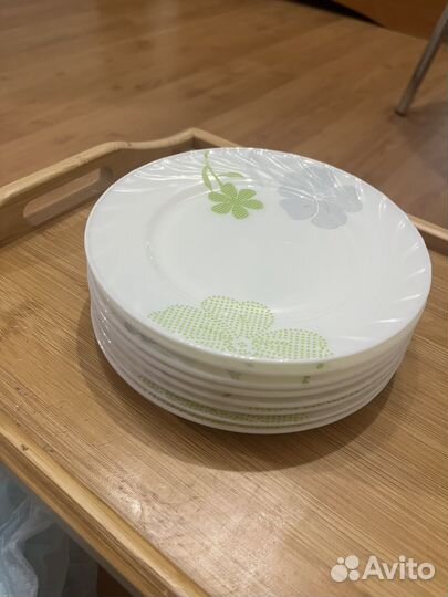 Набор тарелок