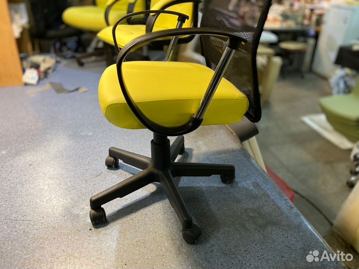 Компьютерное кресло