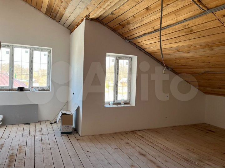 Дом 209,3 м² на участке 14 сот.