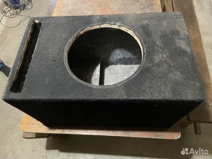 Короб для сабвуфера