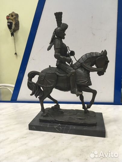 Статуэтка бронза