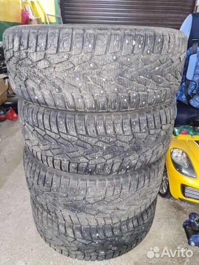 Комплект зимних колес r17 235/55/17 Hakkapelitta 7