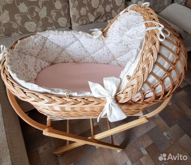 Колыбель из натуральной лозы
