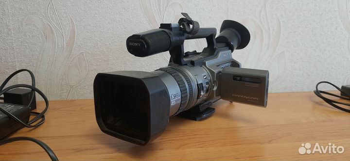 Видеокамера sony 2100