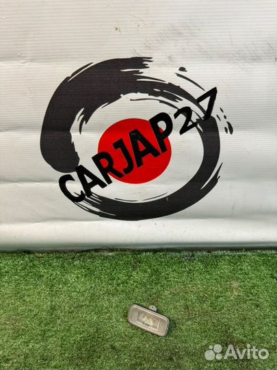 Подсветка номера Toyota Crown Hybrid azsh20