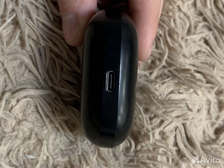 JBL беспроводные наушники