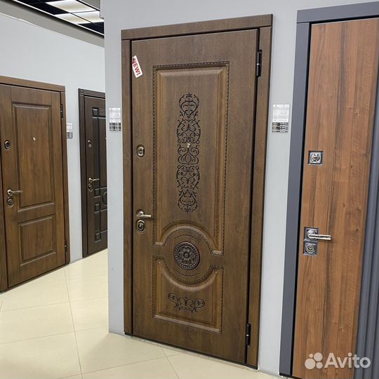 Входная дверь Элит