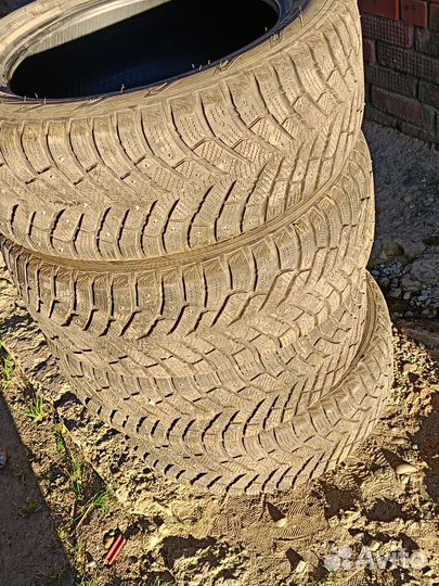 Toyo Observe Ice-Freezer 205/55 R16