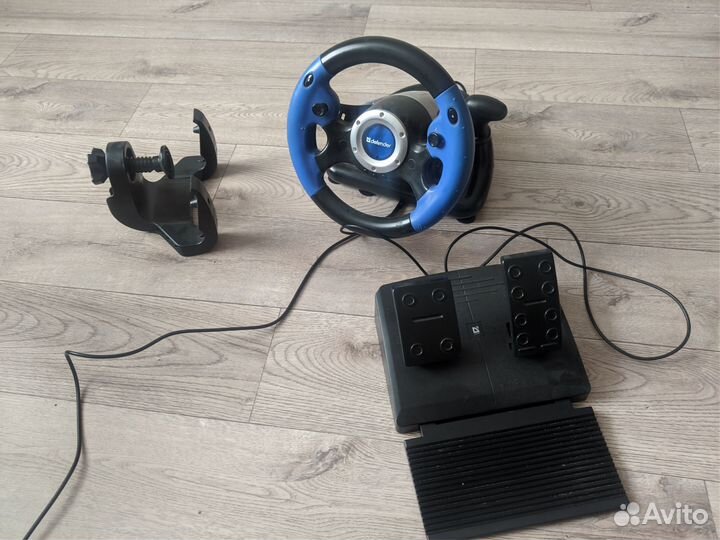 Игровой руль defender