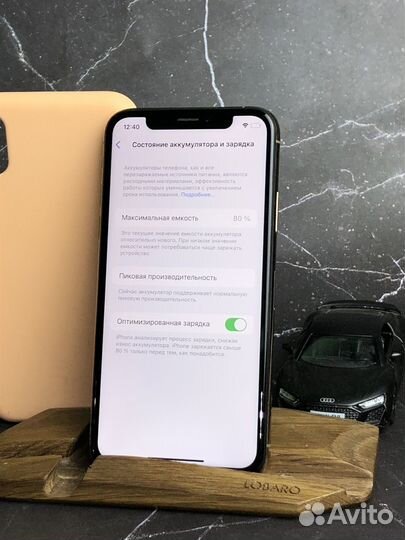 iPhone Xs, 64 ГБ