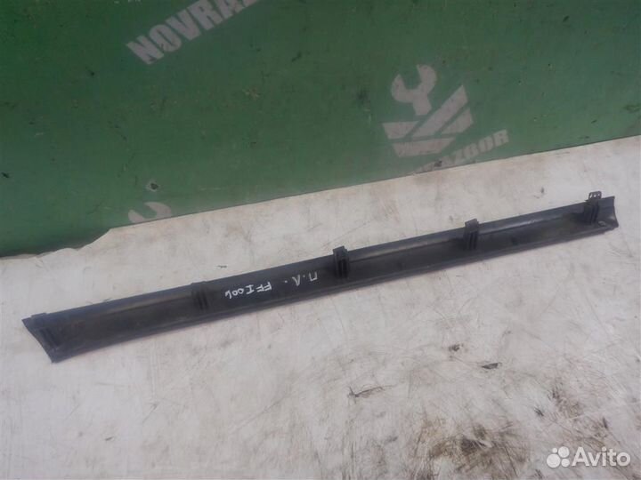 Накладка порога (внутренняя) Форд Фокус 1