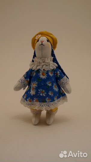 Сувенир тильда - зайцы