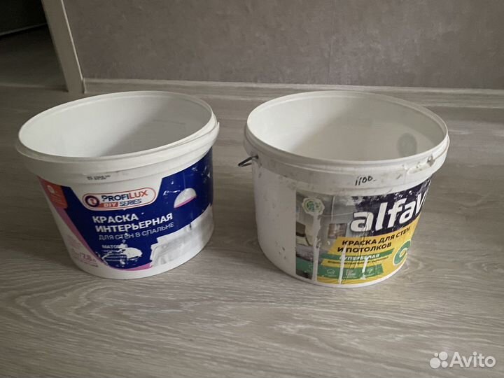 Бруски, ведра для ремонта (2шт), плинтус напольный