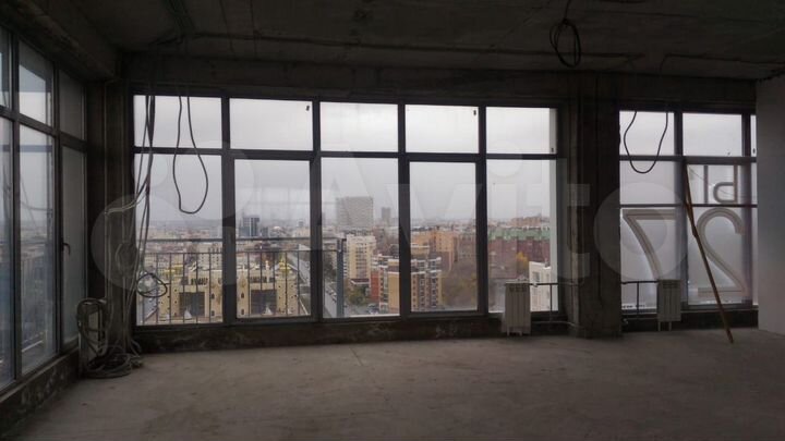 Своб. планировка, 300 м², 18/18 эт.