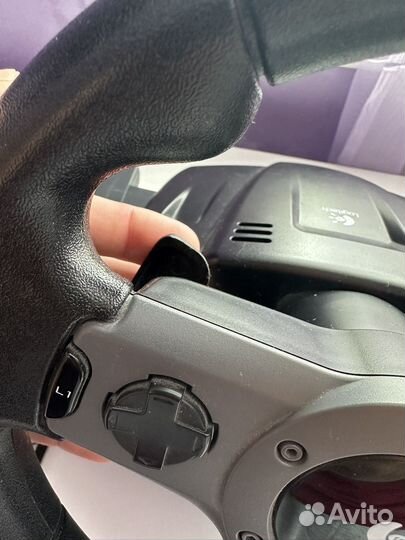 Игровой руль Logitech