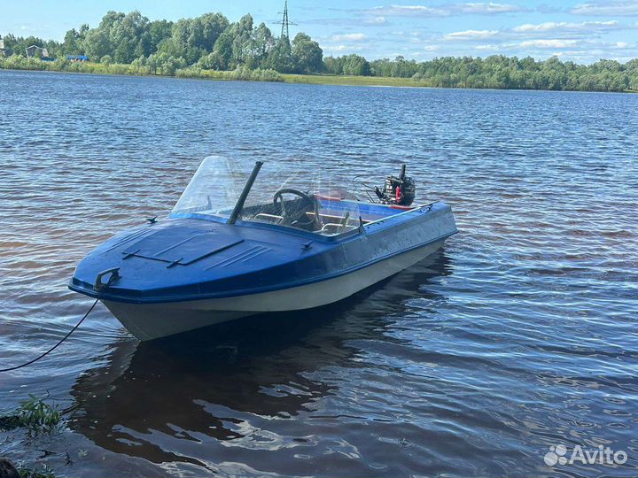 Обь М с мотором и прицепом