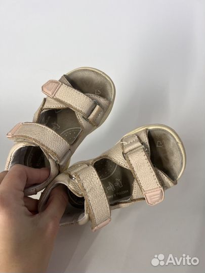 Сандалии для девочки 22 размер