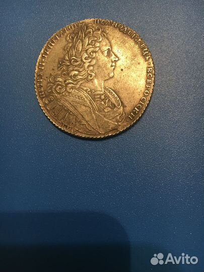 Продам старинную монету