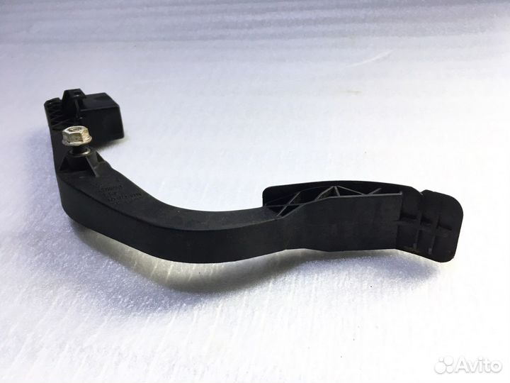 Педаль газа Volkswagen Bora