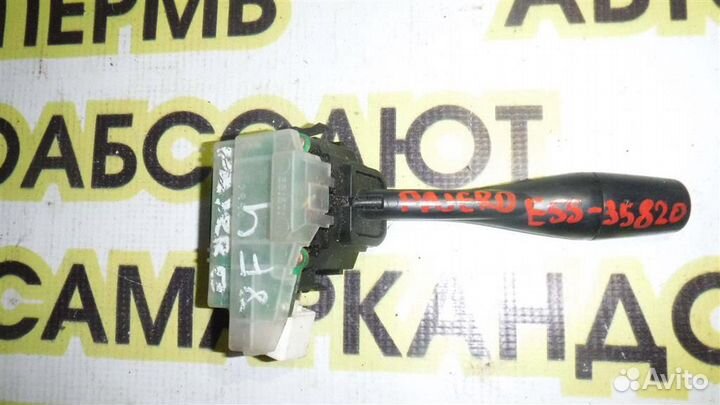 Переключатель поворотов подрулевой Mitsubishi Paj