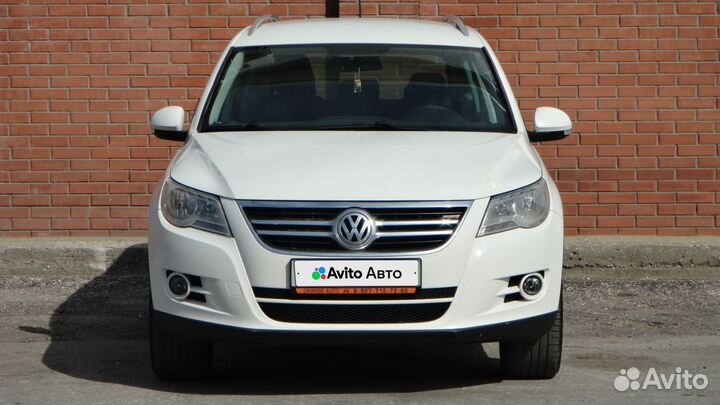 Volkswagen Tiguan 2.0 AT, 2010, 223 000 км