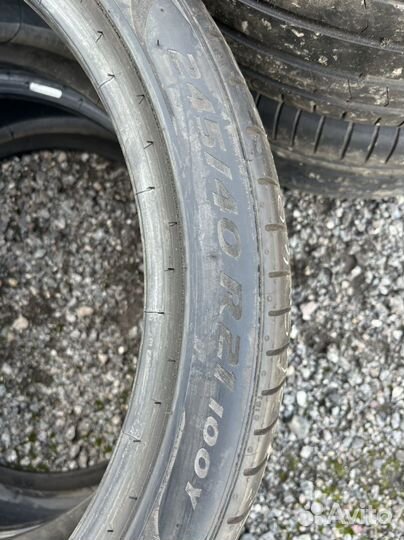 Pirelli P Zero 245/40 R21 и 275/35 R21