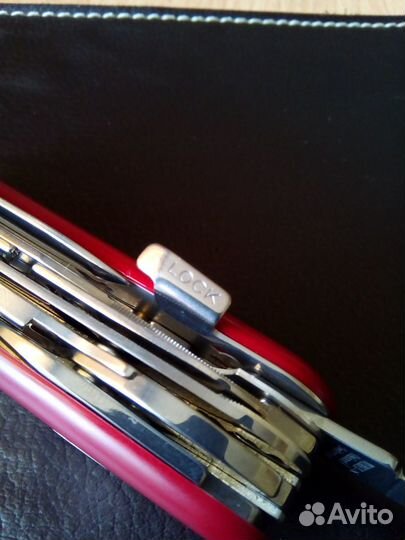 Коллекционный нож Wenger