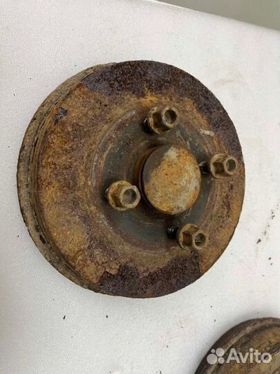 Барабан тормозной задний Renault Logan 1.4 2010