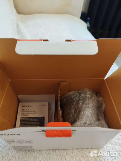 Фотообъектив Sony