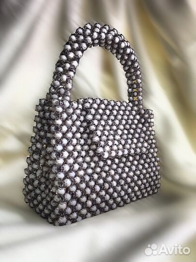Cумка из бусин ручной работы