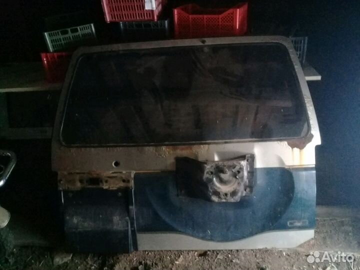 Дверь задняя паджеро 2