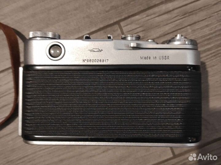 Плёночный дальномерный фотоаппарат Зоркий-6